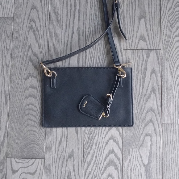 Beautiful black crossbody bag by fashion inspired - Picture 2 of 9